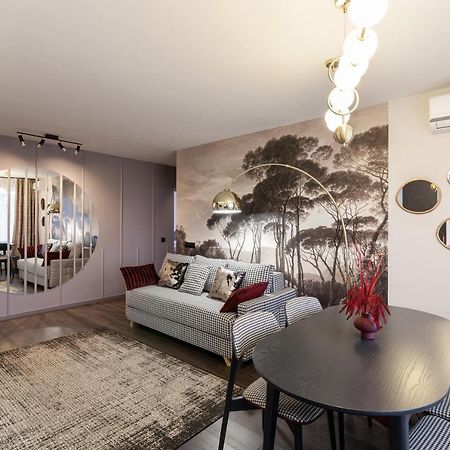 Leogrand Apartments On Svobody Avenue Lemberg Exterior foto