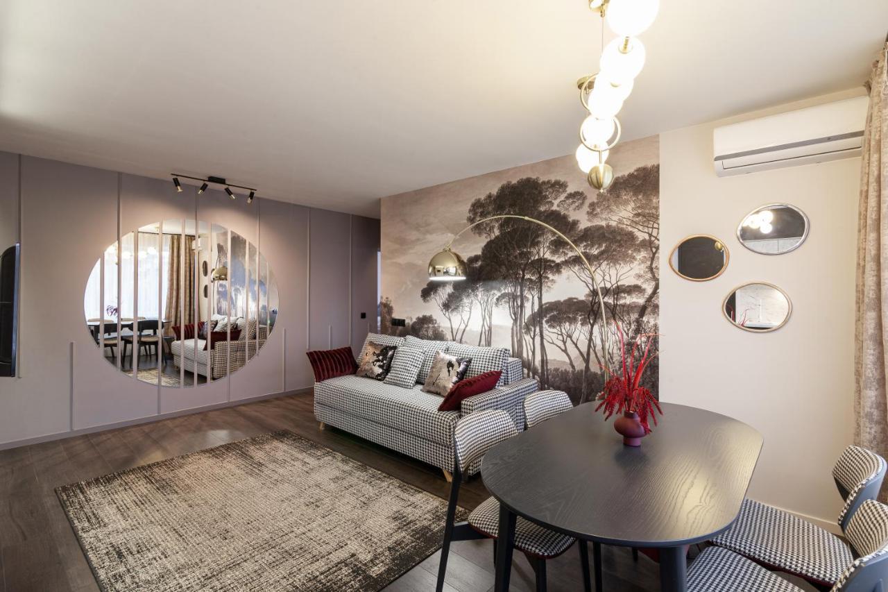 Leogrand Apartments On Svobody Avenue Lemberg Exterior foto